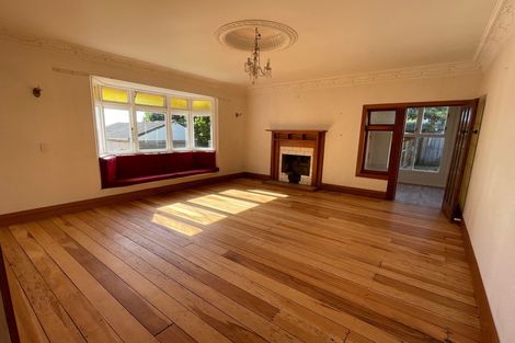 Photo of property in 6 West Street, Papakura, 2110