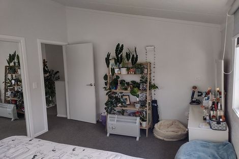 Photo of property in 33c Bracken Road, Paparangi, Wellington, 6037