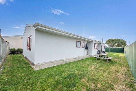 Photo of property in 43a Tait Drive, Greenmeadows, Napier, 4112
