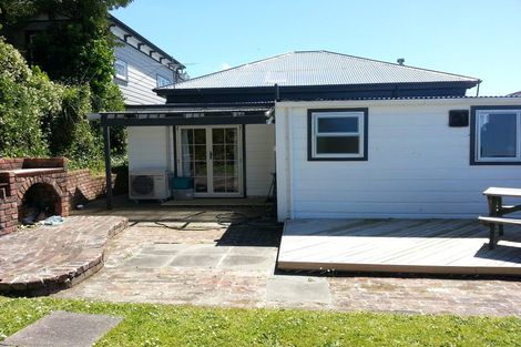 Photo of property in 1 Mount Street, Te Aro, Wellington, 6011