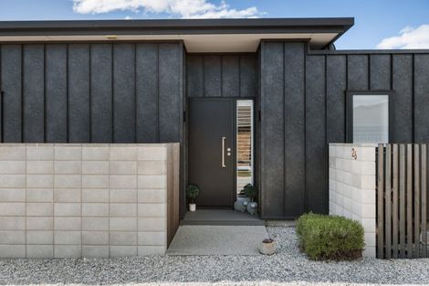 Photo of property in 2b Alpha Street, Cromwell, 9310