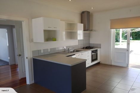 Photo of property in 18 Mudie Street, Alicetown, Lower Hutt, 5010