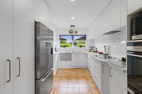 Photo of property in 244 Grandview Road, Western Heights, Hamilton, 3200