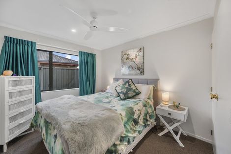 Photo of property in 9 Harrison Court, Clive, 4102