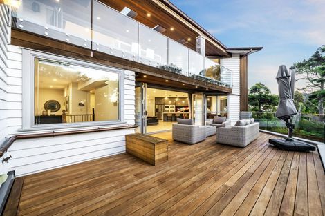 Photo of property in 293b Titirangi Road, Titirangi, Auckland, 0604