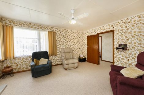 Photo of property in 14 Dorset Crescent, Hokowhitu, Palmerston North, 4410