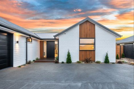 Photo of property in 3 Roles Way, Rolleston, 7615