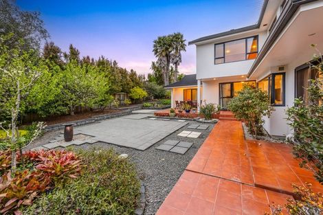Photo of property in 24 Oakway Drive, Schnapper Rock, Auckland, 0632
