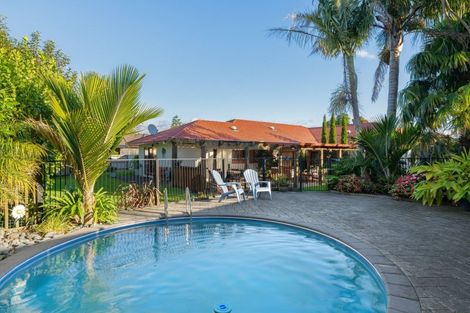 Photo of property in 23 Lysaght Place, Welcome Bay, Tauranga, 3112