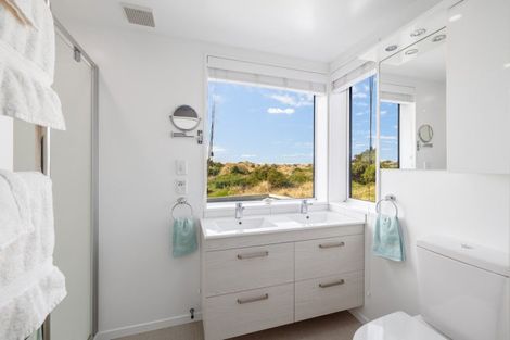 Photo of property in 19 Heron Street, Southshore, Christchurch, 8062