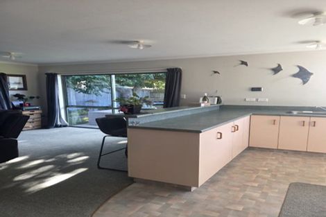 Photo of property in 2/75 Mclauchlan Street, Springlands, Blenheim, 7201