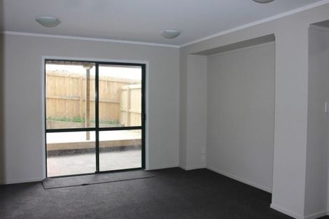 Photo of property in 10 Pae Moana Place, Stanmore Bay, Whangaparaoa, 0932