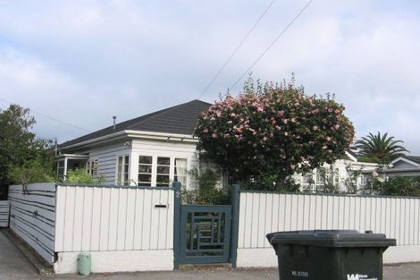 Photo of property in 2 Sherwood Street, Woburn, Lower Hutt, 5010
