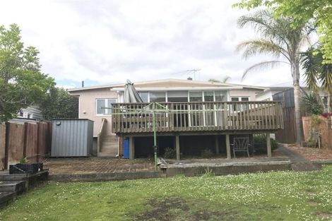 Photo of property in 10 Fifth Avenue, Mount Albert, Auckland, 1025