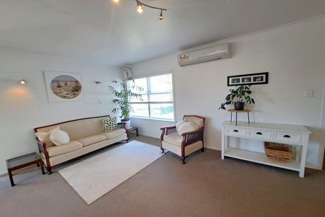Photo of property in 26 Fordham Street, Beach Haven, Auckland, 0626