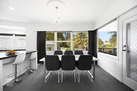 Photo of property in 2 Awatere Avenue, Beerescourt, Hamilton, 3200