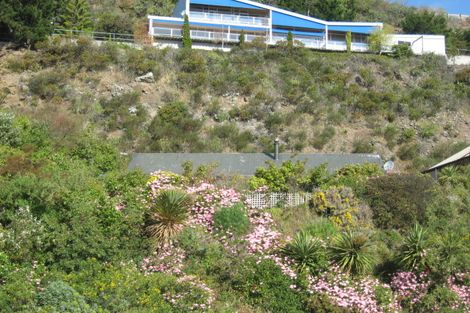 Photo of property in 128 Mccormacks Bay Road, Redcliffs, Christchurch, 8081
