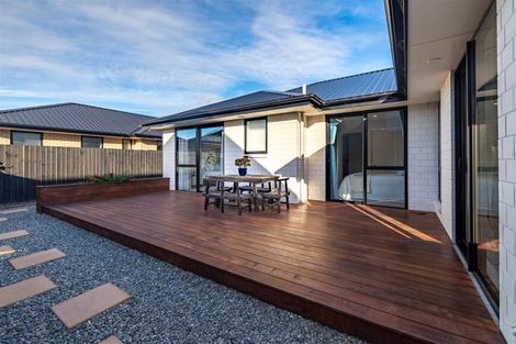 Photo of property in 48 Stationmasters Way, Prebbleton, 7604