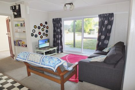 Photo of property in 40 Pratt Avenue, Foxton Beach, Foxton, 4815
