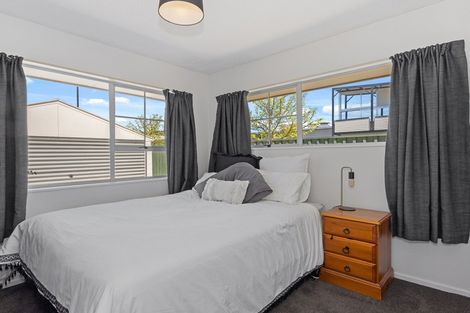 Photo of property in 24 Wades Avenue, Saint Martins, Christchurch, 8022