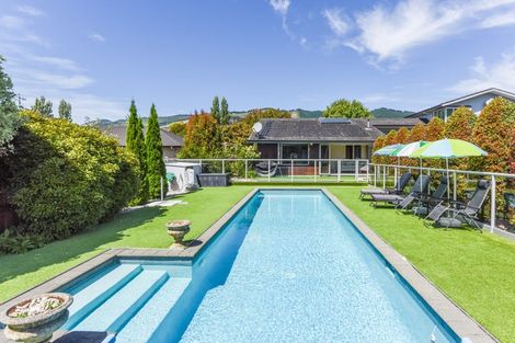 Photo of property in 16 Aratia Way, Richmond, 7020