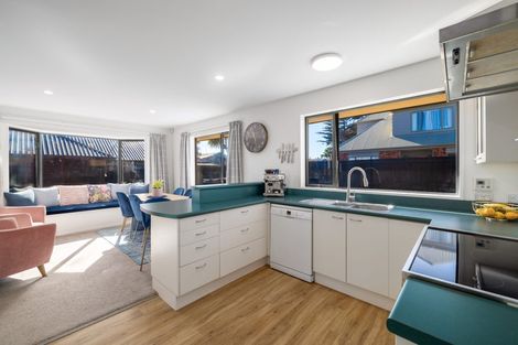 Photo of property in 4 Palmgrove Lane, North New Brighton, Christchurch, 8083