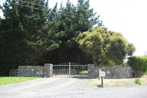 Photo of property in 2 Ewen Place, Karaka, Papakura, 2580