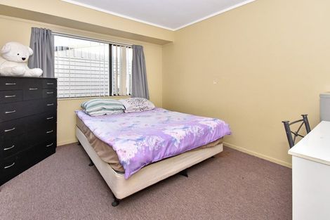 Photo of property in 12 Fareti Place, Mangere, Auckland, 2022