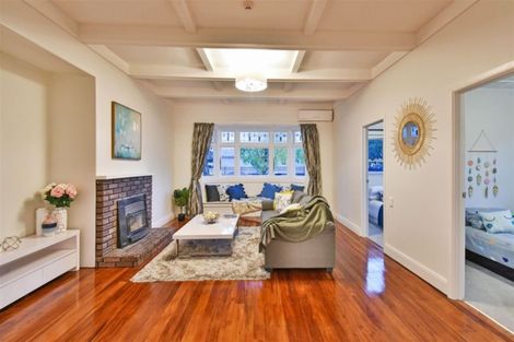 Photo of property in 6 William Street, Mangere East, Auckland, 2024