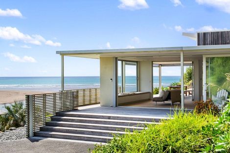 Photo of property in 14 Oraka Road, Mahia, Nuhaka, 4198