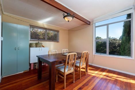 Photo of property in 120 Renown Road, Raumati South, Paraparaumu, 5032