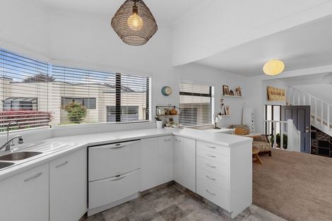 Photo of property in 2/20 Fifth Avenue, Tauranga, 3110