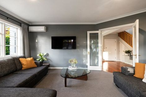 Photo of property in 34 Banbury Crescent, Fairfield, Hamilton, 3214