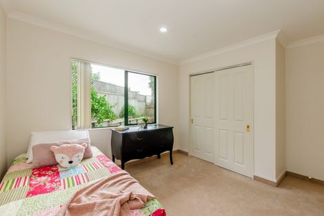 Photo of property in 2 Millennium Hill, Paraparaumu, 5032