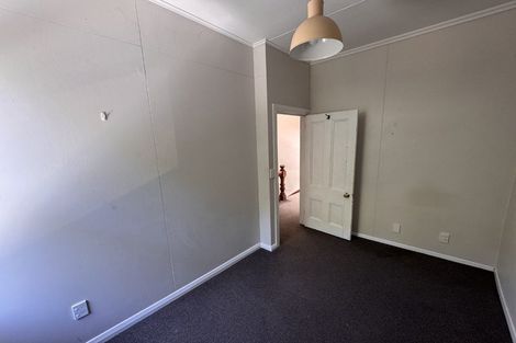 Photo of property in 19 Holloway Road, Aro Valley, Wellington, 6021