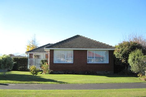 Photo of property in 29 Cardinal Drive, Hillmorton, Christchurch, 8025
