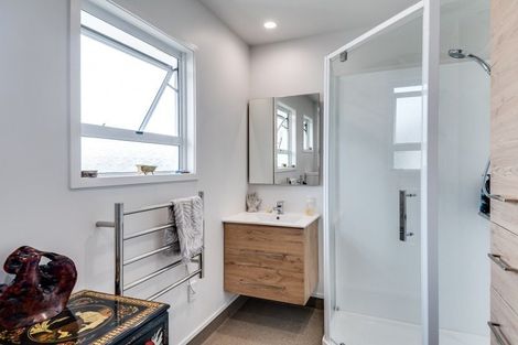 Photo of property in 1404 Warwick Place, Mayfair, Hastings, 4122