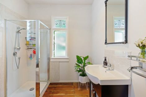 Photo of property in 27 Toi Street, Otaki Beach, Otaki, 5512