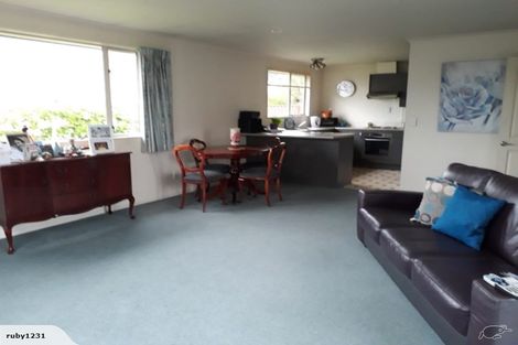 Photo of property in 2/241 Otipua Road, Highfield, Timaru, 7910