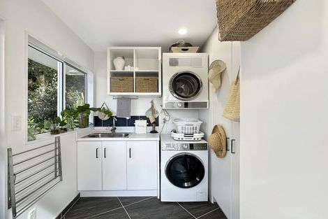 Photo of property in 13 English Bay Road, Opua, 0200