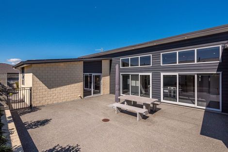 Photo of property in 15 Taranui Way, Paraparaumu Beach, Paraparaumu, 5032