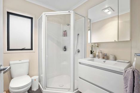 Photo of property in 123 Saint James Drive, Huntington, Hamilton, 3210