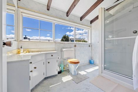 Photo of property in 1/10 Te Hepera Street, Waipahihi, Taupo, 3330