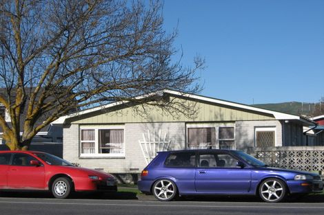 Photo of property in 1/39 Middle Road, Havelock North, 4130