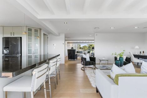 Photo of property in 18 Indus Place, Half Moon Bay, Auckland, 2012