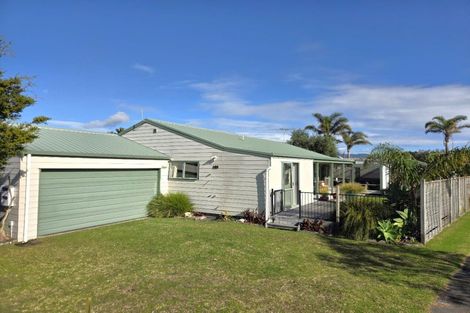 Photo of property in 105 Castle View Road, Matarangi, Whitianga, 3592