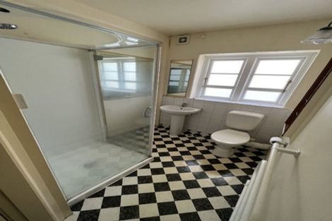 Photo of property in 82 Majoribanks Street, Mount Victoria, Wellington, 6011