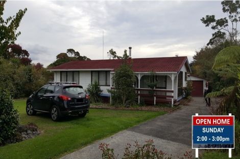 Photo of property in 27 Ray Small Drive, Papakura, 2110