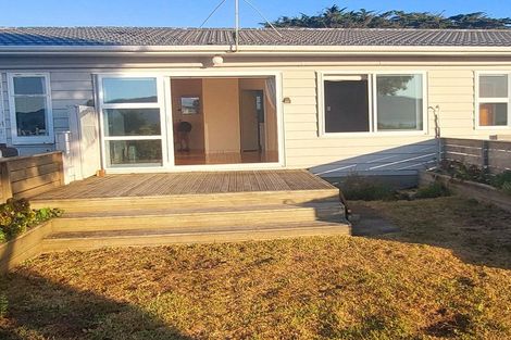 Photo of property in 127-129 Manly Street, Paraparaumu Beach, Paraparaumu, 5032