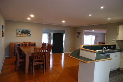 Photo of property in 17 Macmillan Street, Katikati, 3129